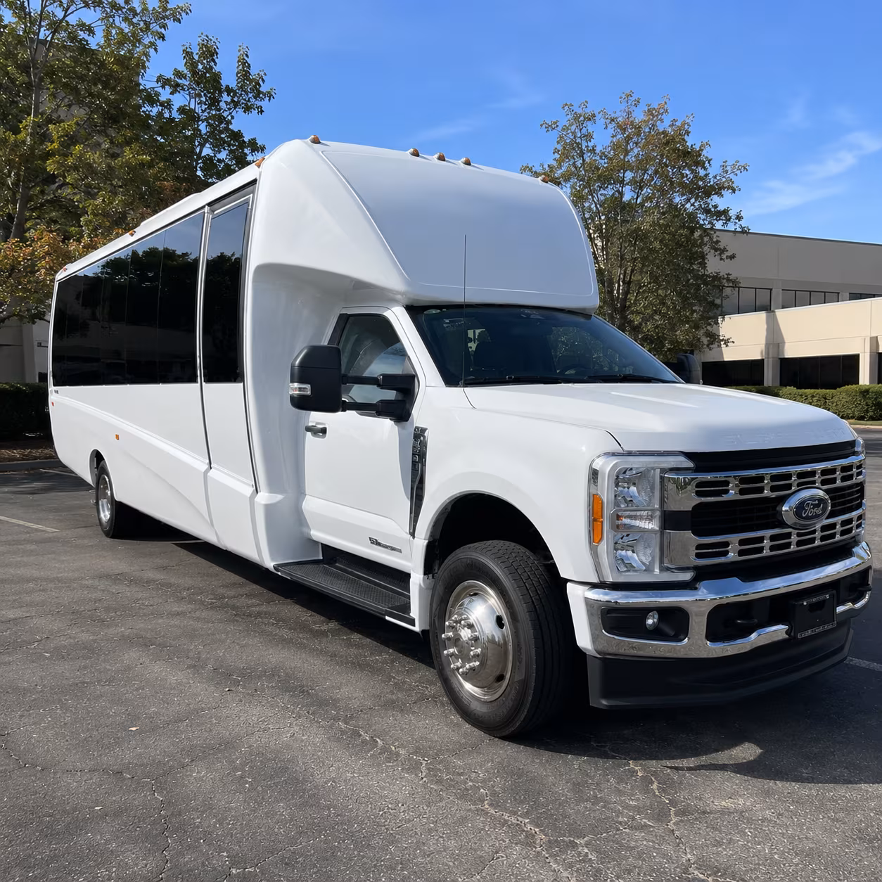 corporate airport transfer buses to hartsfield jackson atlanta international