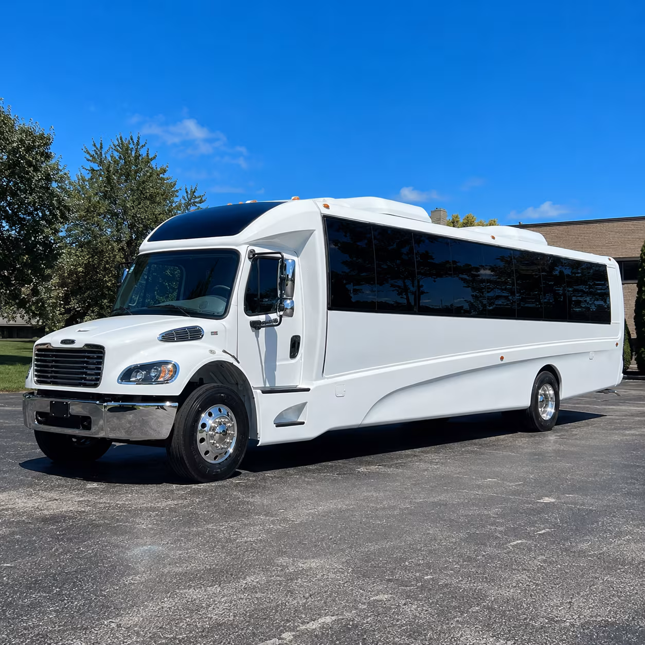 sandy springs 35 passenger minibus