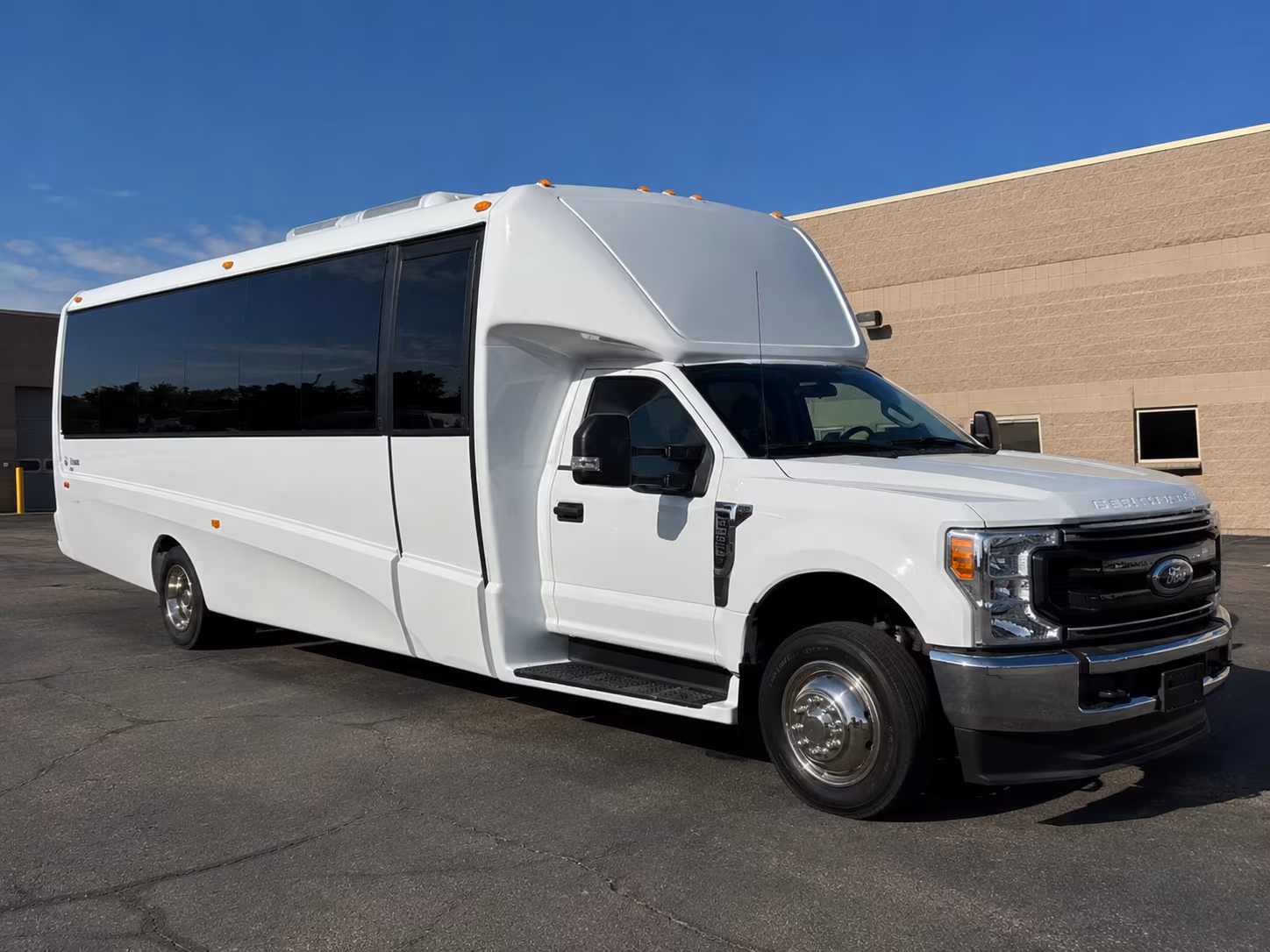 sandy springs airport transportation onboard seating