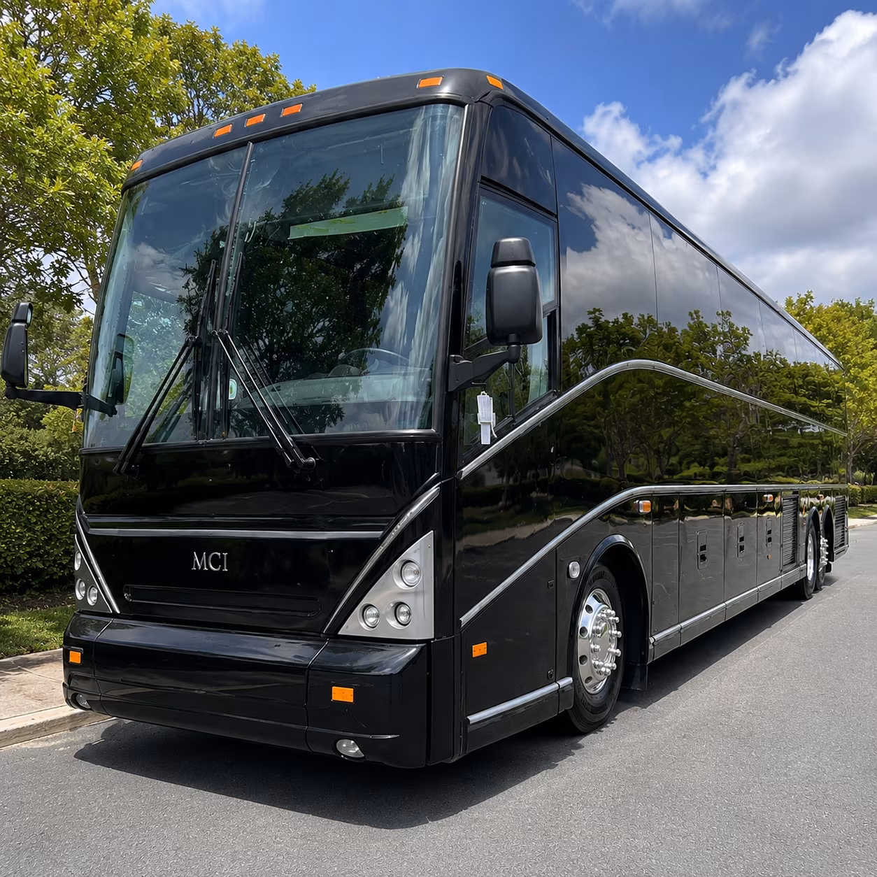 sandy springs employee shuttle buses along the ga 400 and roswell road corridors