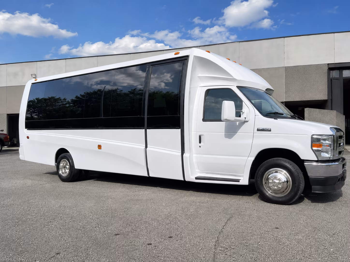 shuttle buses to shaky knees one musicfest and atlanta festival weekends